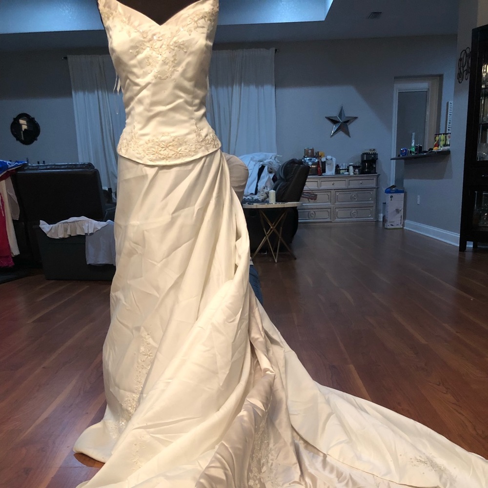 Eden Bridal wedding dress size 14